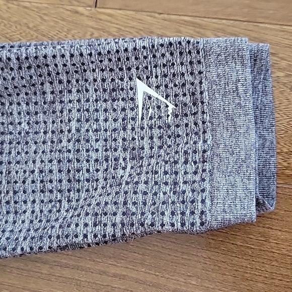 Gymshark Heathered Gray High Rise Leggings Pants Small - Picture 4 of 7
